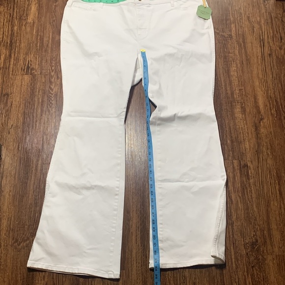 Ryegrass High-Waist Flare Leg White Jeans 24W NWT - Picture 8 of 8